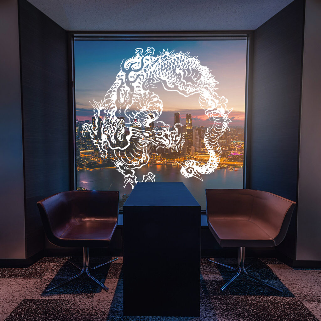 クールなドラゴンのガラスフィルム