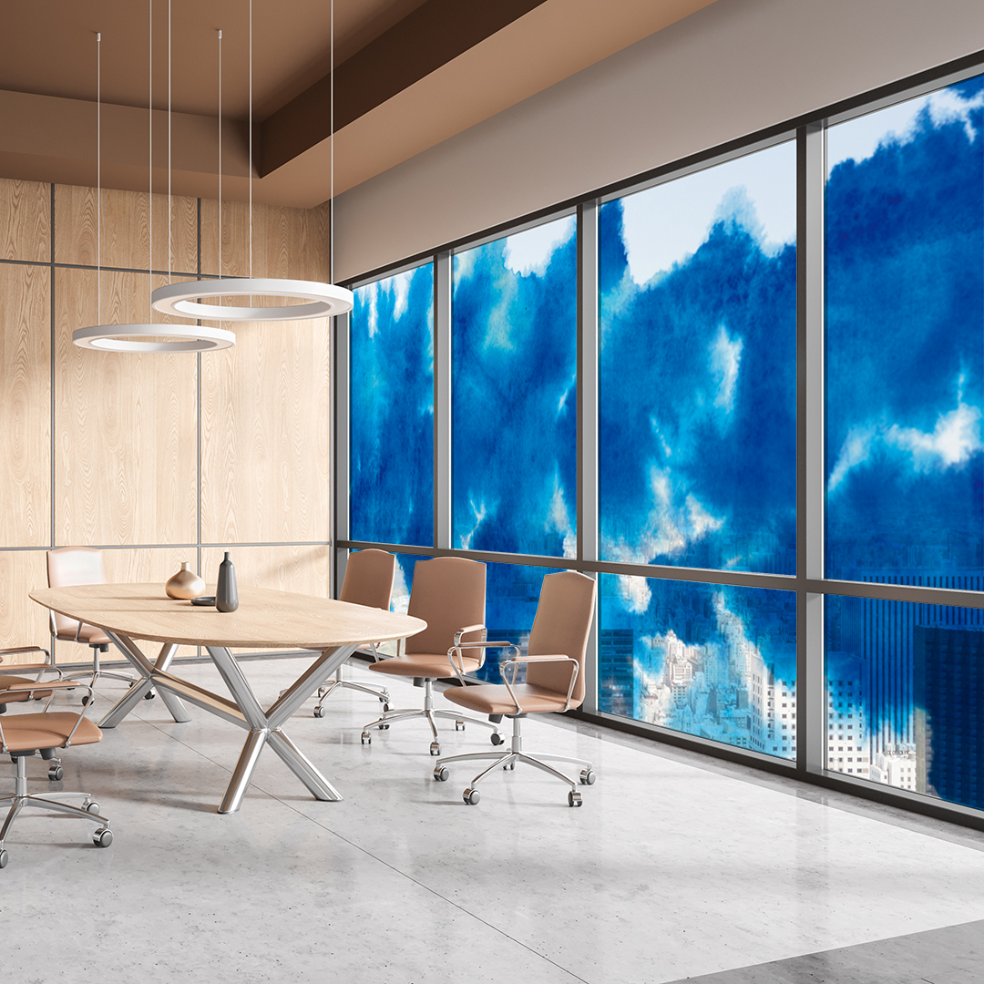 滲みのある青い水彩のガラスフィルム