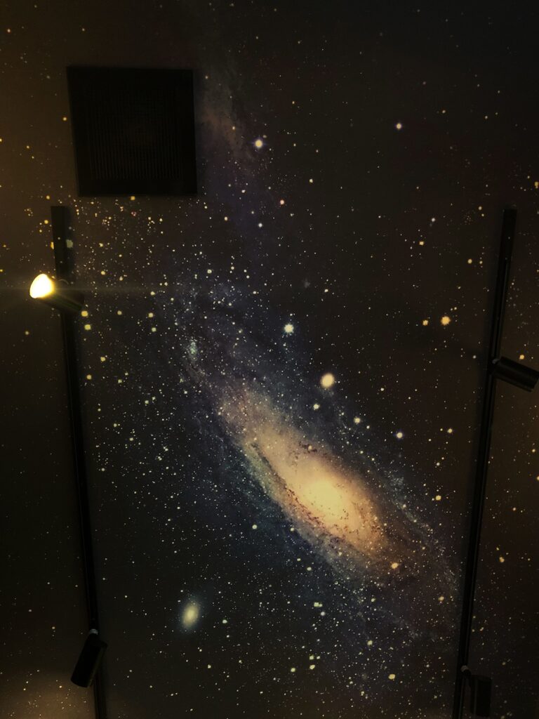 KP-0032 The Real Universe