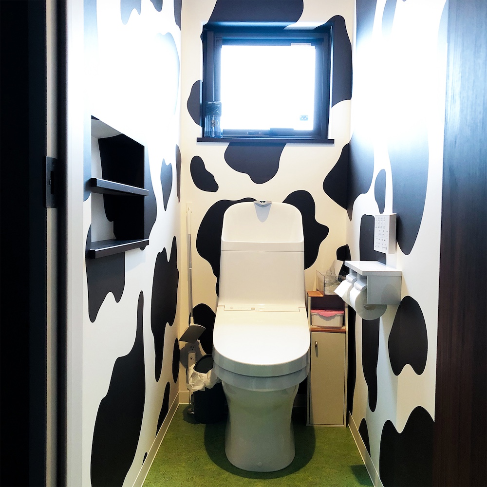 Holstein wall
