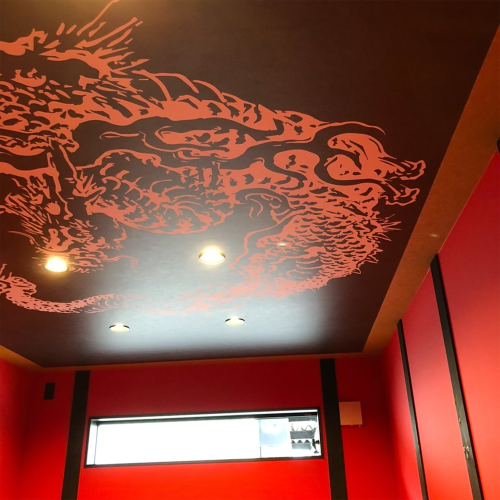 KJ-0099 Dragon in th wall A